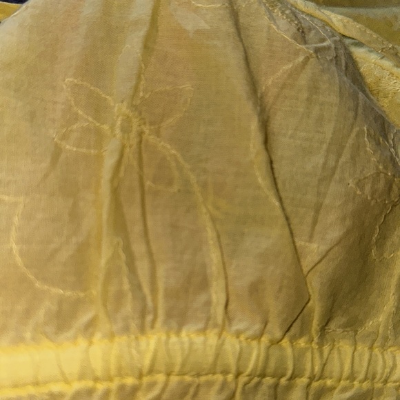 Yellow cropped Top - Picture 5 of 5